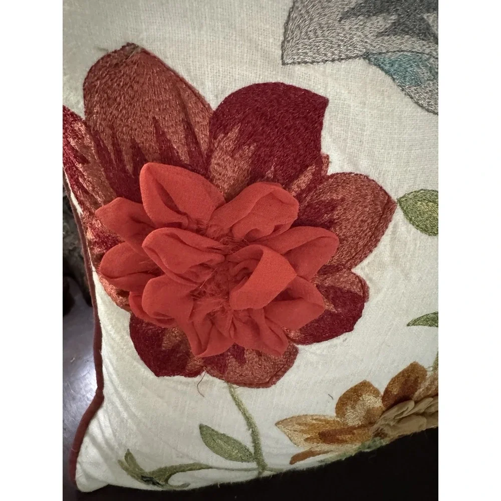 Pier One Fall Flower Appliqué Throw Pillow Cover Zipper Closure